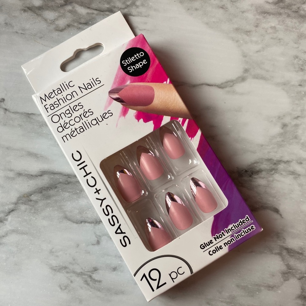 Metallic Fashion Nails (press-on)